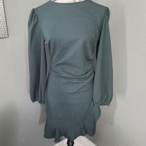 Chic Forest Green Long Sleeve Dress
